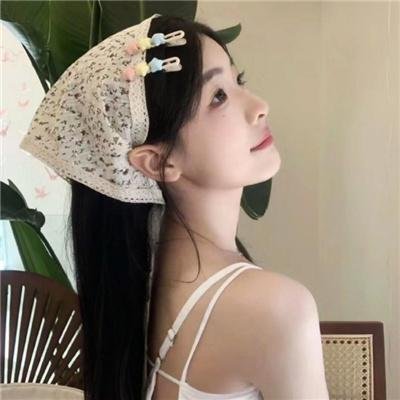滑板少年